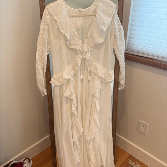 Spell Ivory Lace Dress - Picture 5 of 8